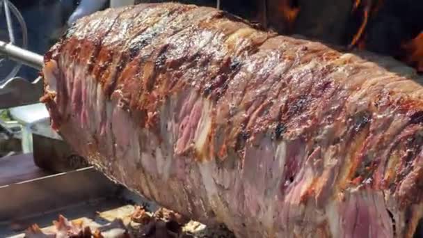 Cag Kebab Ein Traditionelles Türkisches Gericht Das Über Dem Feuer — Stockvideo