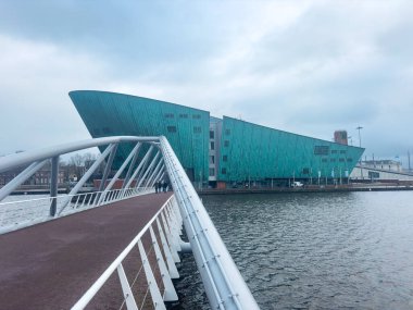 Nemo Bilim Müzesi, Amsterdam, Çocuk Bilim Eğitim Müzesi. Yüksek kalite fotoğraf