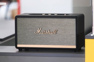 Marshall yazıtlı müzikal sütun