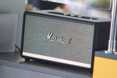 Marshall yazıtlı müzikal sütun