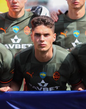 Poltava, Ukrayna - 14 Nisan 2024: Ukraynalı profesyonel futbolcu Heorhiy Sudakov Vorskla Poltava ile Shakhtar Donetsk arasındaki UPL maçı sırasında