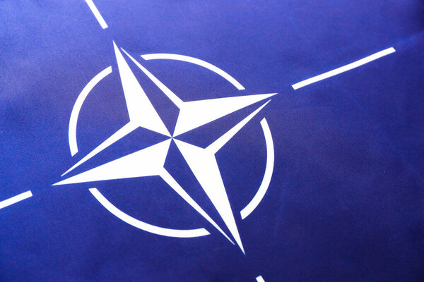 Флаг военной организации НАТО (Организация Североатлантического договора)) 