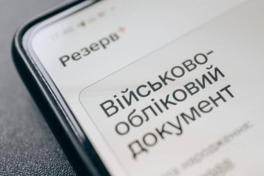 Ukrayna askeri ve askere alınanlar için Ukrayna mobil uygulama rezervi + (Ukraynaca veri güncellemesi hakkında yazılar)