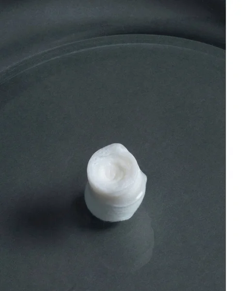 mascarilla comprimida color blanco para uso de spa o cosmetologia 