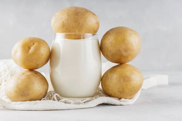Leche Patata Alternativa Vaso Patatas Bebida Alternativa Láctea Bolsa Cuerda — Foto de Stock