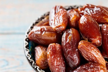 Tahta Tahta Tahtalardaki Kurumuş Tarihler, Boşluğu Kopyala