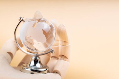 Tahta El Tutma Küresi, Çevre Felaketlerinden Teknolojik Koruma