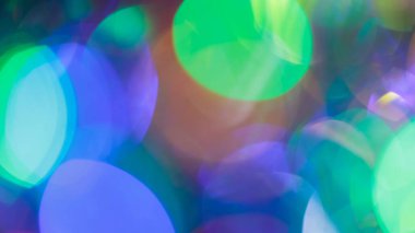 Neşeli Yeni Yıl Kutlamaları İçin Gradyan Arkaplanda Bulanık Noel Işıkları