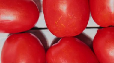 Tahta Tahta Tahta Akdeniz Mutfağı İçin Olgunlaşmış Kırmızı Domateslerin Üst Manzarası
