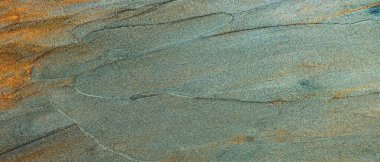 Parlak Boya Vuruşları ile Soyut Yeşil ve Turuncu Döşemeli Arkaplan