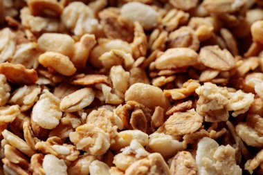Granola Yulaf Gevreği ve Gevrek Kümeleri Sağlıklı Atıştırmalık Yakın çekim