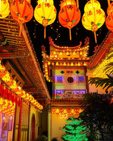 Templo Kek Lok Iluminado Com Milhares Lanternas Para Celebrar Ano — Fotografia de Stock