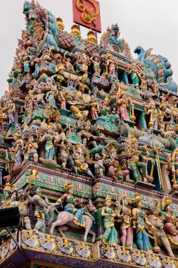 Sri Thendayuthapani Tapınağı girişi - Singapur. 