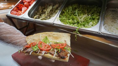 Sebzeli taze ve lezzetli sandviç.