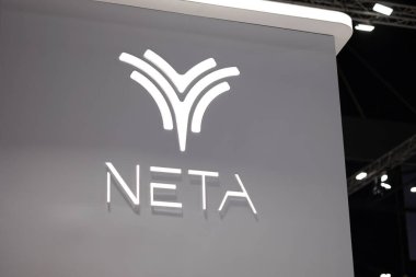 Bangkok, THAILAND - 30 Mart 2023: Neta Çin kompakt EV otomobil markası Hozon Auto tarafından üretilen Zhejiang Hezhong Yeni Enerji Otomobil Şirketi.