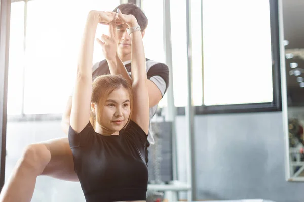 Gesunde Menschen Asiatische Junge Frau Sport Bewegung Fitness Studio Sportverein — Stockfoto