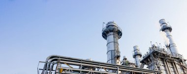 Elektrik santrali modern fabrikayı temizliyor Petrol petrokimya endüstrisi afiş arkaplanı için açık hava manzarası inşa ediyor