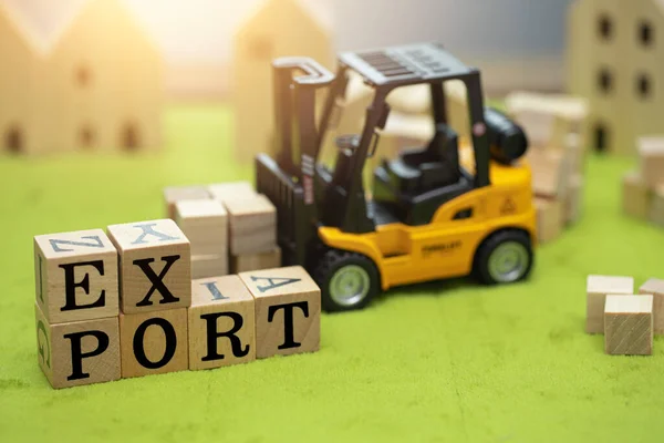 Gabelstapler Mit Holzblock Mit Wort Export Spielzeugdekoration Für Exportversand Frachtkonzept — Stockfoto