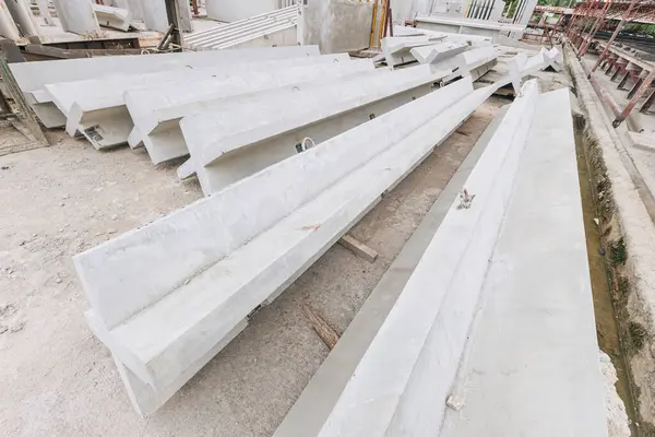 Beton döküm fabrikası, çimento ürünleri büyük inşaat sahası işletme endüstrisi.