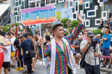 Bangkok Gurur Festivali 2024 LGBTQIAN KONUŞU KONUŞUŞMA KONUŞUNDA BİR HAZİRAN, 1 Haziran 2024, Bangkok, Tayland.
