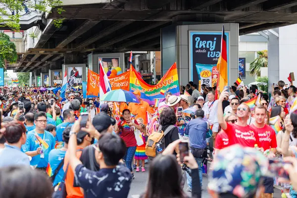 Bangkok Gurur Festivali 2024 LGBTQIAN KONUŞU KONUŞUŞMA KONUŞUNDA BİR HAZİRAN, 1 Haziran 2024, Bangkok, Tayland.