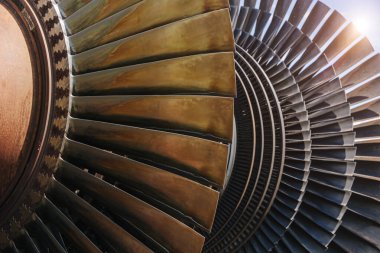 Türbin Bıçakları, Yüksek Hassas Mühendislik. Büyük Fan Yığını Katman Metal Parçası Jet Motoru veya Buhar Güç Santrali.