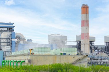 Yeşil Kömür Santrali, Modern Enerji temiz enerji üretim endüstrisi Maemoh Tayland 'da bacası olan bina
