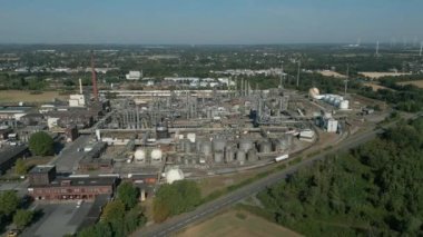 SABIC Kimyasal Kompleksi (Suudi Temel Sanayi Şirketi), Gelsenkirchen, Kuzey Ren-Vestfalya kentindeki kimyasal, gübre ve plastik üreticilerinin önde gelen şirketlerinden biridir.