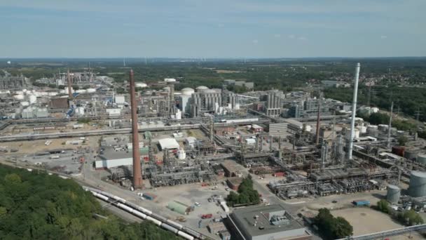 位于北莱茵 威斯特法伦州Gelsenkirchen市的世界主要化学品 化肥和塑料制造商之一 沙特基础工业公司的化学综合体 — 图库视频影像