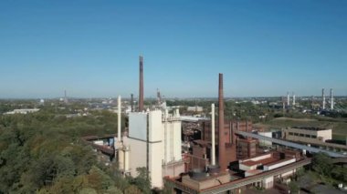 Venator Almanya GmbH titanyum dioksit pigmentleri, ahşap koruyucuları ve su kimyasalları üzerine odaklı bir kimyasal üreticisi. Merkezi Duisburg 'da bulunan şirketin yaklaşık 962 çalışanı vardır..