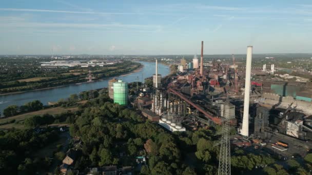 Metallurgische Fabriek Van Httenwerke Krupp Mannesmann Hkm Een Staalfabriek Duisburg — Stockvideo