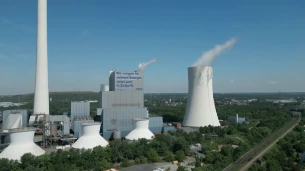 Koleldade Kraftverk Herne Kraftvärmeverket Herne Har Installerad Kapacitet 511 Megawatt — Stockvideo