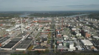 Kuzey Ren-Vestfalya 'nın Dormagen kentindeki kimyasal kompleks 