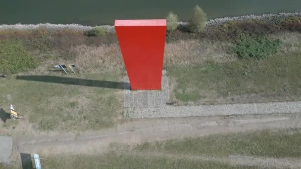 Rheinorange Stalowa Rzeźba Wzniesiona 1992 Roku Duisburgu Ujścia Zagłębia Ruhry — Wideo stockowe