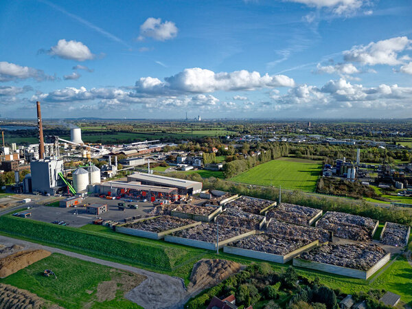 Biomass power station in North Rhine-Westphalia, using waste wood and old timber to generate electricity and steam.