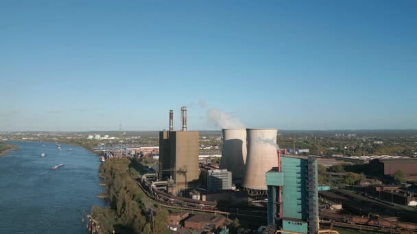 Gaskraftwerk Duisburg Bestehend Aus Blöcken Mit 320 Megawatt Elektrischer Leistung — Stockvideo