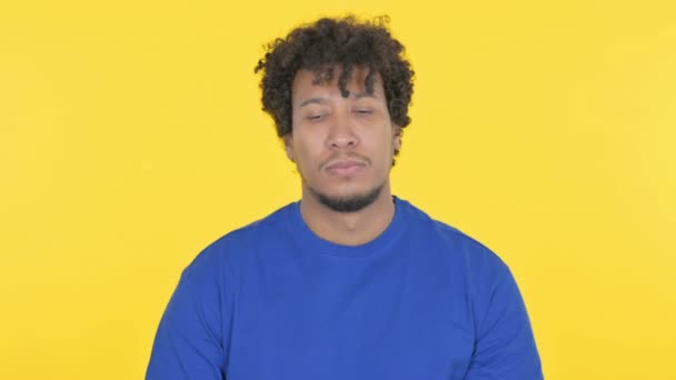 Sad Casual African Man Yellow Background — Vídeo de Stock