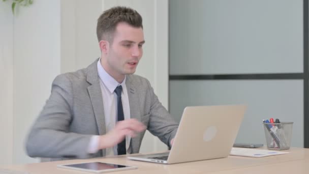 Young Businessman Back Pain Working Laptop — Vídeos de Stock