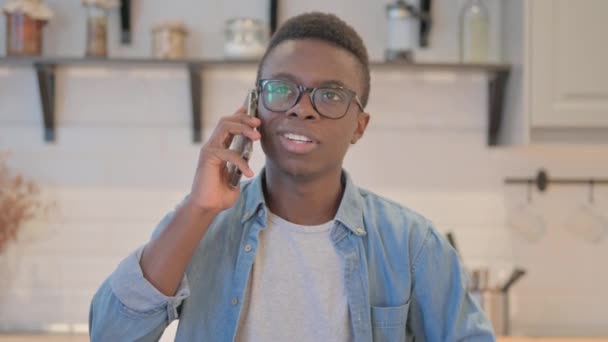 Portrait Young African Man Talking Phone — Stockvideo