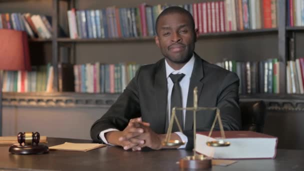 Thumbs African American Δικηγόρος — Αρχείο Βίντεο