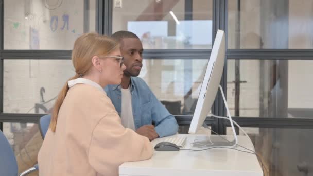 Mixed Race Entrepreneurs Celebrating Success Computer — Stock Video