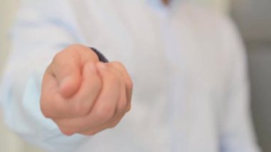 Hapları ve tabletleri kapatın.