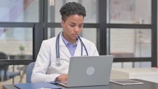 Mixed Race Female Doctor Working Laptop Office — Stock Video