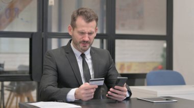 İnternetten Alışveriş Yaparken İş Adamının Sorunları Var