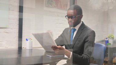 Yeni Kayıp Raporuna Şok Olan Afrikalı İşadamı Tepki Verdi