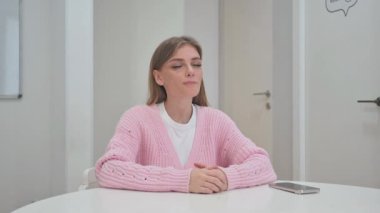 Düşünceli İş Kadını Proje İçin Beyin Fırtınası