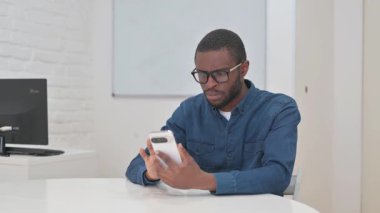 Orta Çağ Afrikalı Telefondaki Ticaret Kaybı