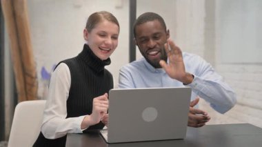 İş Adamları tarafından çevrimiçi Video Sohbeti