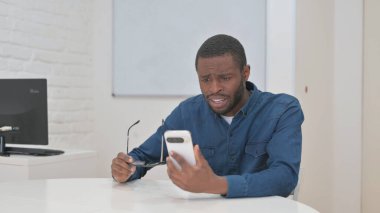 Orta Çağ Afrikalı Telefondaki Ticaret Kaybı