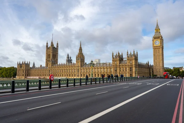 Parlamento Big Ben Partir Visão Estrada Foto Alta Qualidade — Fotografia de Stock
